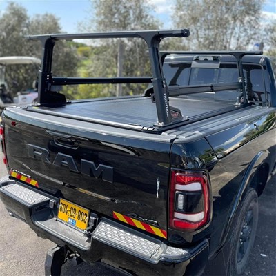 Da li su dostupni podesivi nosači za korpe kamiona?